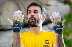 Grivel Star Crack Gloves -Alpinismo in Italia starcrackgloves marcosappa LNZ 0325